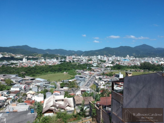 Imagem Sobrado com 2 Quartos à Venda, 160 m² em Centro - Camboriú Imagem Sobrado com 2 Quartos à Venda, 160 m² em Centro - Camboriú