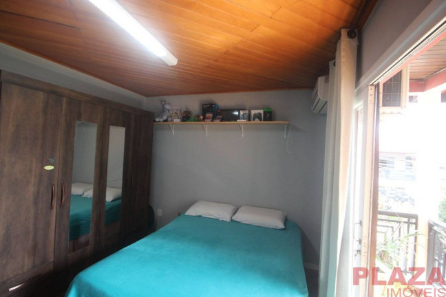 Imagem Casa com 9 Quartos à Venda, 260 m² em Centro - Balneário Camboriú