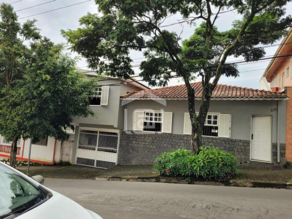 Casa com 3 Quartos à Venda, 170 m² em Vila Nova - Poços De Caldas