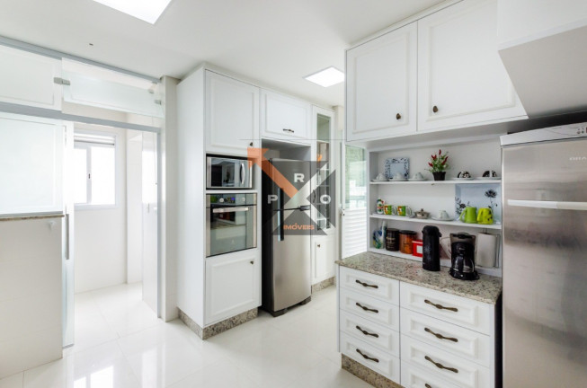 Imagem Imóvel com 3 Quartos à Venda, 175 m² em Pitangueiras - Guarujá Imagem Imóvel com 3 Quartos à Venda, 175 m² em Pitangueiras - Guarujá