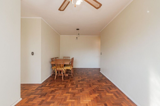Imagem Imóvel com 2 Quartos à Venda, 76 m² em Petrópolis - Porto Alegre