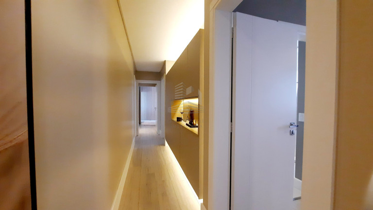Imagem Apartamento com 4 Quartos à Venda, 238 m² em Centro - Balneário Camboriú Imagem Apartamento com 4 Quartos à Venda, 238 m² em Centro - Balneário Camboriú