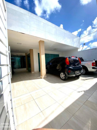 Imagem Casa com 4 Quartos à Venda, 220 m² em Jabotiana - Aracaju Imagem Casa com 4 Quartos à Venda, 220 m² em Jabotiana - Aracaju