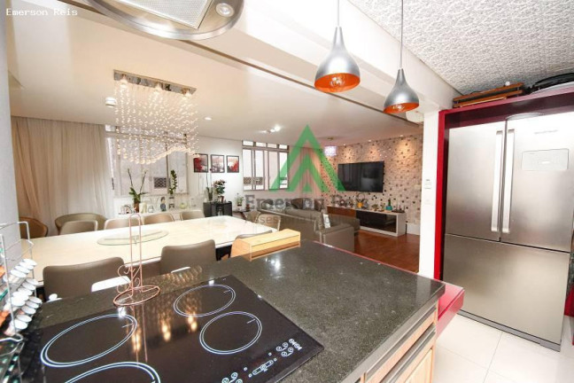 Imagem Casa com 3 Quartos à Venda, 135 m² em Jardim Paulista - São Paulo Imagem Casa com 3 Quartos à Venda, 135 m² em Jardim Paulista - São Paulo