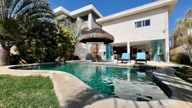Casa de Condomínio com 4 Quartos à Venda, 380 m² em Jardim Do Golf I - Jandira
