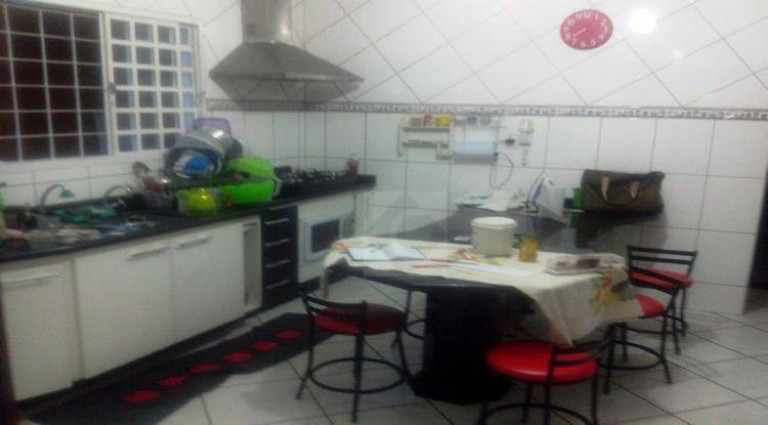 Imagem Casa com 4 Quartos à Venda, 164 m² em Jardim Califórnia - Indaiatuba Imagem Casa com 4 Quartos à Venda, 164 m² em Jardim Califórnia - Indaiatuba