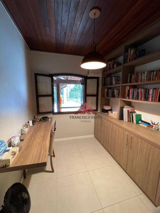Imagem Casa com 4 Quartos à Venda, 305 m² em Pendotiba - Niterói Imagem Casa com 4 Quartos à Venda, 305 m² em Pendotiba - Niterói
