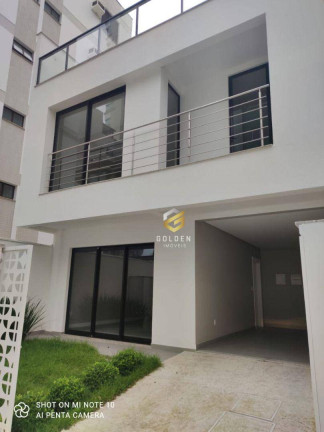 Sobrado com 3 Quartos à Venda, 220 m² em Centro - Balneário Camboriú