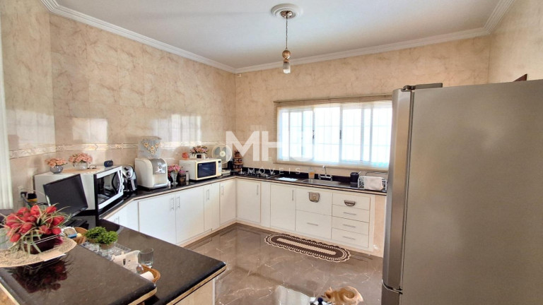 Imagem Casa com 4 Quartos à Venda, 215 m² em Vila Menuzzo - Sumaré