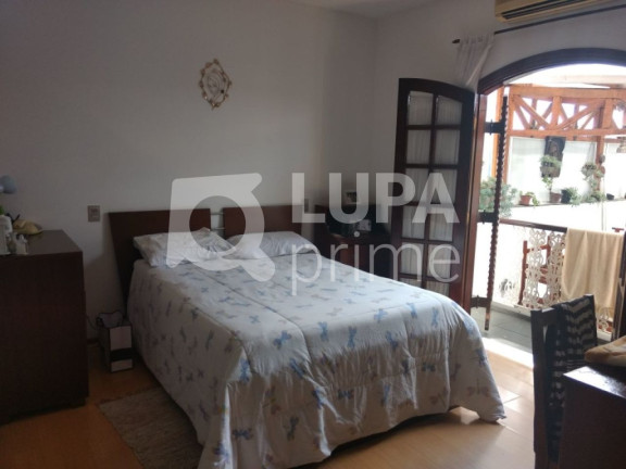 Imagem Casa com 10 Quartos à Venda, 800 m² em Vila Maria - São Paulo Imagem Casa com 10 Quartos à Venda, 800 m² em Vila Maria - São Paulo
