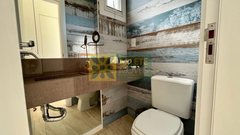 Imagem Cobertura com 3 Quartos à Venda, 270 m² em Bombas - Bombinhas