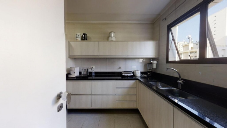 Imagem Imóvel com 3 Quartos à Venda, 121 m² em Moema - São Paulo