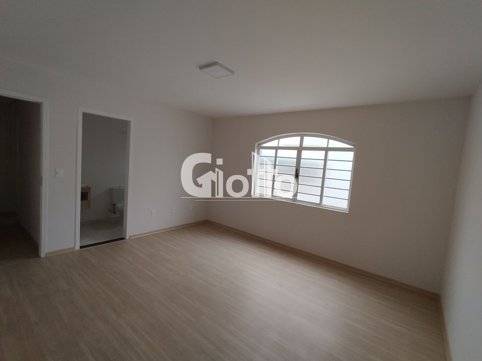 Imagem Sobrado com 3 Quartos à Venda, 132 m² em Centro - Mogi Das Cruzes