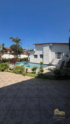 Casa com 3 Quartos à Venda, 400 m² em Balneário Flórida - Praia Grande