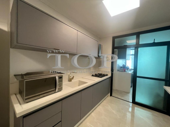 Imagem Apartamento com 4 Quartos à Venda, 239 m² em Pitangueiras - Guarujá Imagem Apartamento com 4 Quartos à Venda, 239 m² em Pitangueiras - Guarujá