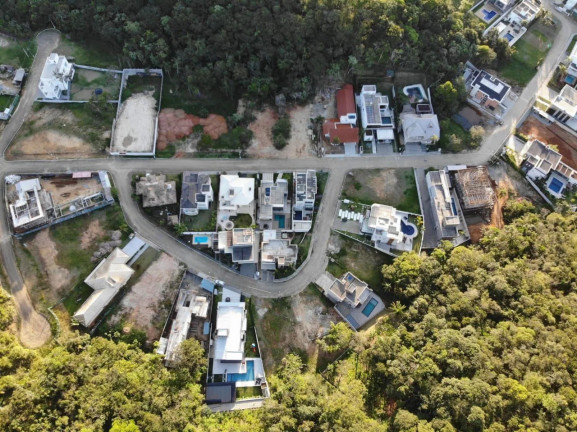 Imagem Casa com 4 Quartos à Venda, 350 m² em Ariribá - Balneário Camboriú Imagem Casa com 4 Quartos à Venda, 350 m² em Ariribá - Balneário Camboriú