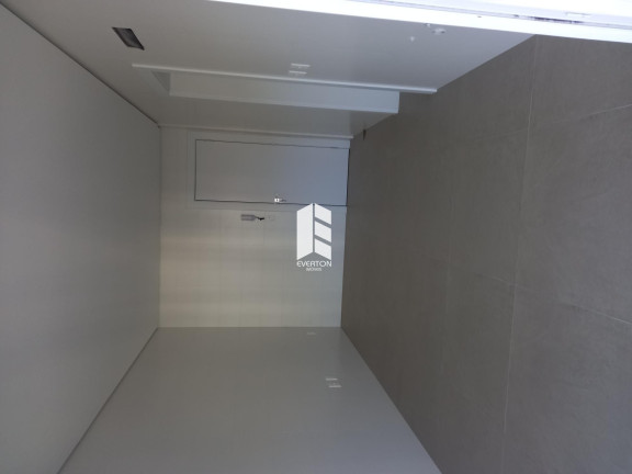 Imagem Apartamento com 3 Quartos à Venda, 221 m² em Nossa Senhora De Lourdes - Santa Maria Imagem Apartamento com 3 Quartos à Venda, 221 m² em Nossa Senhora De Lourdes - Santa Maria