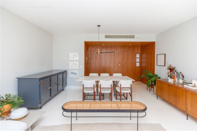 Imagem Apartamento com 2 Quartos à Venda,  em Itaim Bibi - São Paulo