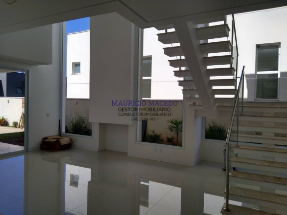 Imagem Casa com 4 Quartos à Venda, 420 m² em Alphaville - Santana De Parnaíba Imagem Casa com 4 Quartos à Venda, 420 m² em Alphaville - Santana De Parnaíba