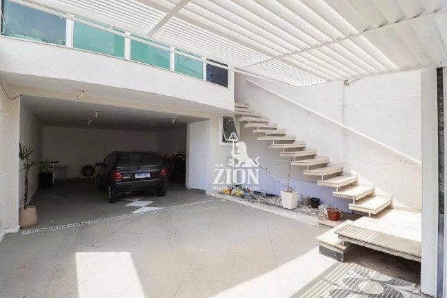 Imagem Sobrado com 3 Quartos à Venda, 230 m² em Vila Ester - São Paulo Imagem Sobrado com 3 Quartos à Venda, 230 m² em Vila Ester - São Paulo