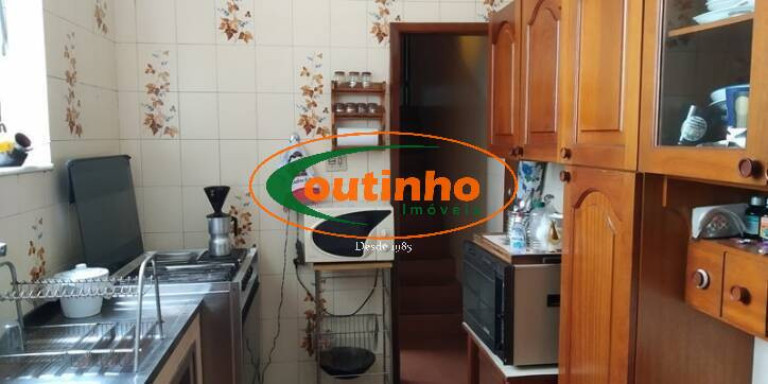 Imagem Casa com 3 Quartos à Venda, 226 m² em Vila Isabel - Rio De Janeiro Imagem Casa com 3 Quartos à Venda, 226 m² em Vila Isabel - Rio De Janeiro