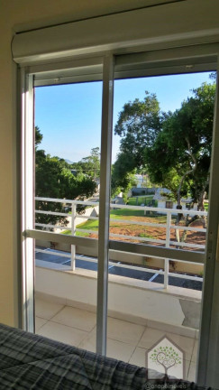 Imagem Casa com 3 Quartos à Venda, 205 m² em Sambaqui - Florianópolis Imagem Casa com 3 Quartos à Venda, 205 m² em Sambaqui - Florianópolis