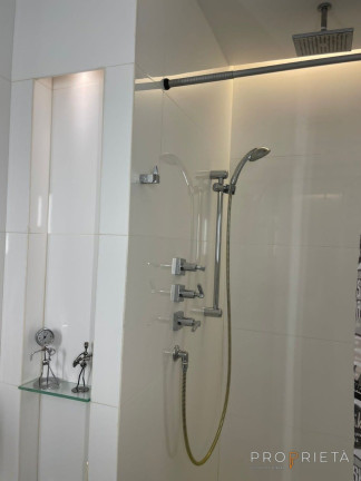 Imagem Apartamento com 4 Quartos à Venda, em Lagoa - Rio De Janeiro Imagem Apartamento com 4 Quartos à Venda, em Lagoa - Rio De Janeiro