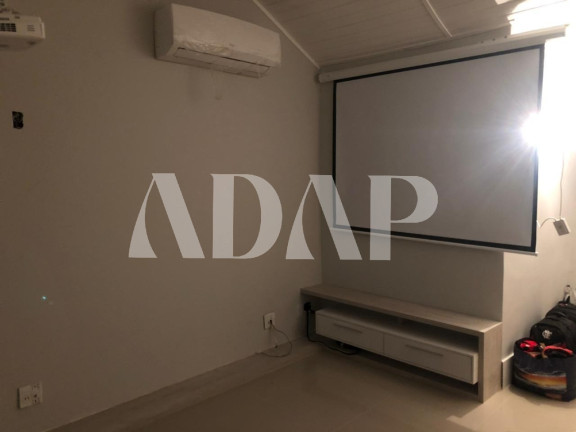Imagem Casa com 3 Quartos à Venda, 160 m² em Vargem Pequena - Rio De Janeiro Imagem Casa com 3 Quartos à Venda, 160 m² em Vargem Pequena - Rio De Janeiro