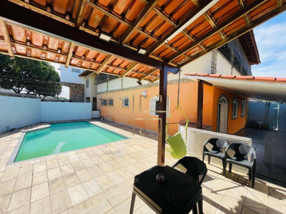Casa com 5 Quartos à Venda, 352 m² em Valparaíso - Serra
