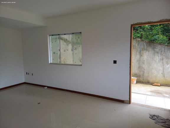 Imagem Casa com 3 Quartos à Venda, 375 m² em Serra Grande - Niterói