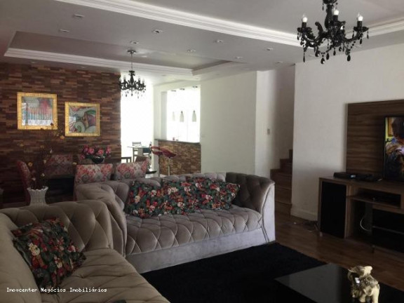 Imagem Casa com 4 Quartos à Venda, 255 m² em Cocotá - Rio De Janeiro