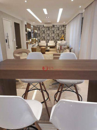 Apartamento com 3 Quartos à Venda, 218 m² em Vila Regente Feijó - São Paulo