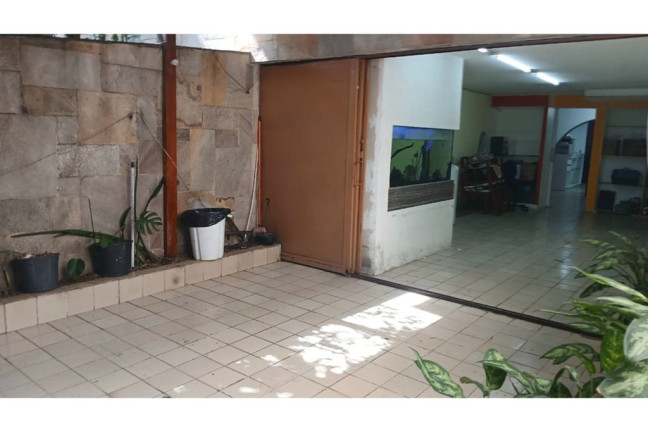 Imagem Casa com 4 Quartos à Venda, 125 m² em Vila Marari - São Paulo Imagem Casa com 4 Quartos à Venda, 125 m² em Vila Marari - São Paulo