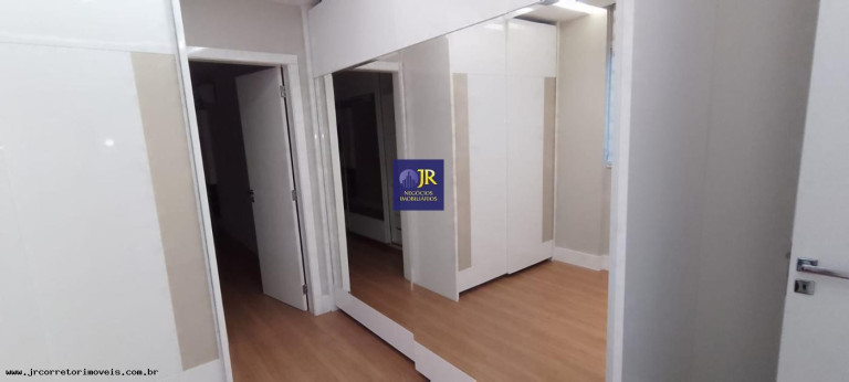 Imagem Apartamento com 4 Quartos à Venda, 260 m² em Praia Do Canto - Vitória