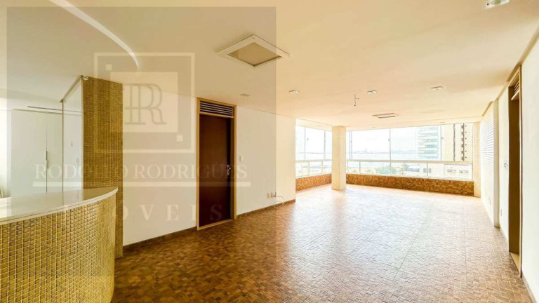 Imagem Apartamento com 3 Quartos à Venda, 164 m² Imagem Apartamento com 3 Quartos à Venda, 164 m²