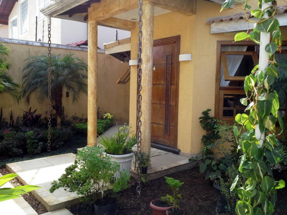 Imagem Casa com 2 Quartos à Venda, 150 m² em Flórida - Praia Grande Imagem Casa com 2 Quartos à Venda, 150 m² em Flórida - Praia Grande