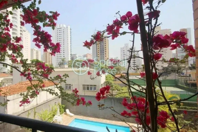 Imagem Apartamento com 4 Quartos à Venda, 230 m² em Moema Pássaros - São Paulo