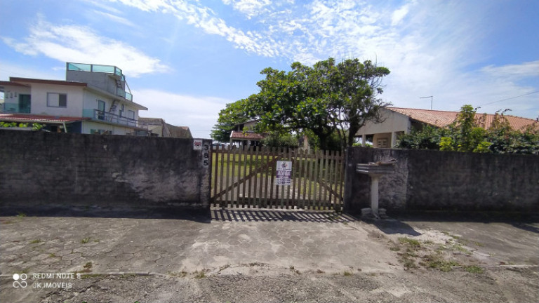 Imagem Sobrado com 5 Quartos para Temporada, 269 m² em Barra Do Saí - Itapoá Imagem Sobrado com 5 Quartos para Temporada, 269 m² em Barra Do Saí - Itapoá