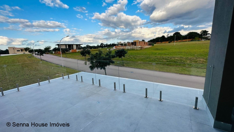 Imagem Casa com 3 Quartos à Venda, 415 m² em Vila Nova Esperia - Jundiaí