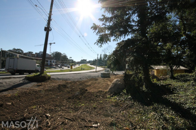 Imagem Terreno à Venda, 2.000 m² em Avenida Central - Gramado Imagem Terreno à Venda, 2.000 m² em Avenida Central - Gramado