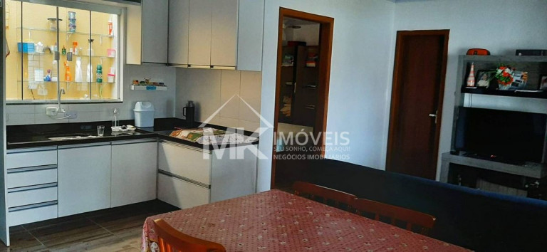 Imagem Casa à Venda, em Matinhos Imagem Casa à Venda, em Matinhos
