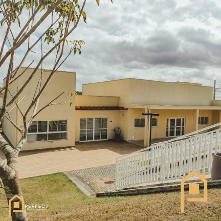 Imagem Casa com 2 Quartos à Venda, 144 m² em Itapecirica - Taubaté
