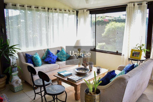 Imagem Casa com 4 Quartos à Venda, 220 m² em Manguinhos - Armação Dos Búzios Imagem Casa com 4 Quartos à Venda, 220 m² em Manguinhos - Armação Dos Búzios
