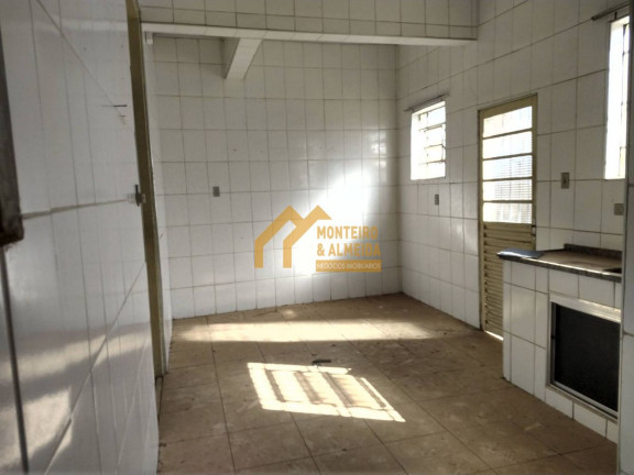Imagem Casa com 3 Quartos à Venda, em Centro - Itapetininga Imagem Casa com 3 Quartos à Venda, em Centro - Itapetininga