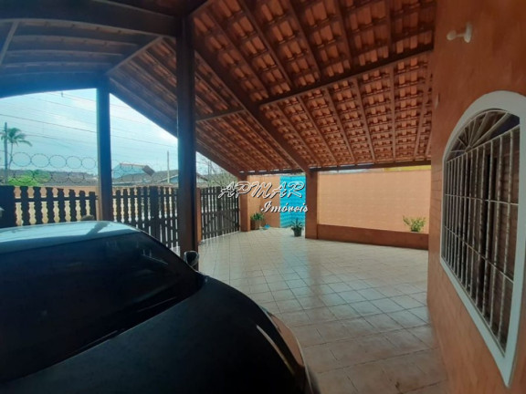 Imagem Casa com 3 Quartos à Venda, 218 m² em Solemar - Praia Grande Imagem Casa com 3 Quartos à Venda, 218 m² em Solemar - Praia Grande