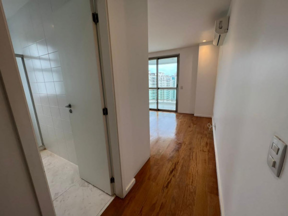 Imagem Apartamento com 4 Quartos à Venda, 376 m² em Barra Da Tijuca - Rio De Janeiro