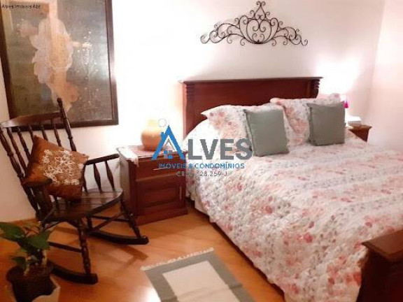 Imagem Casa com 5 Quartos à Venda, 150 m² em Taboão - São Bernardo Do Campo Imagem Casa com 5 Quartos à Venda, 150 m² em Taboão - São Bernardo Do Campo