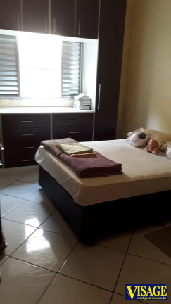 Imagem Casa com 2 Quartos à Venda, 98 m² em Centro - Jacareí