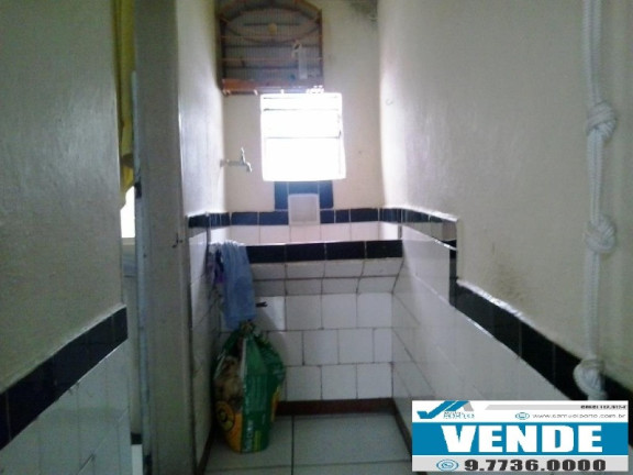 Imagem Casa com 3 Quartos à Venda, 240 m² em Piqueri - São Paulo