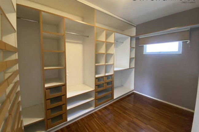 Imagem Casa com 1 Quarto à Venda, 467 m² em Alphaville - Santana De Parnaíba